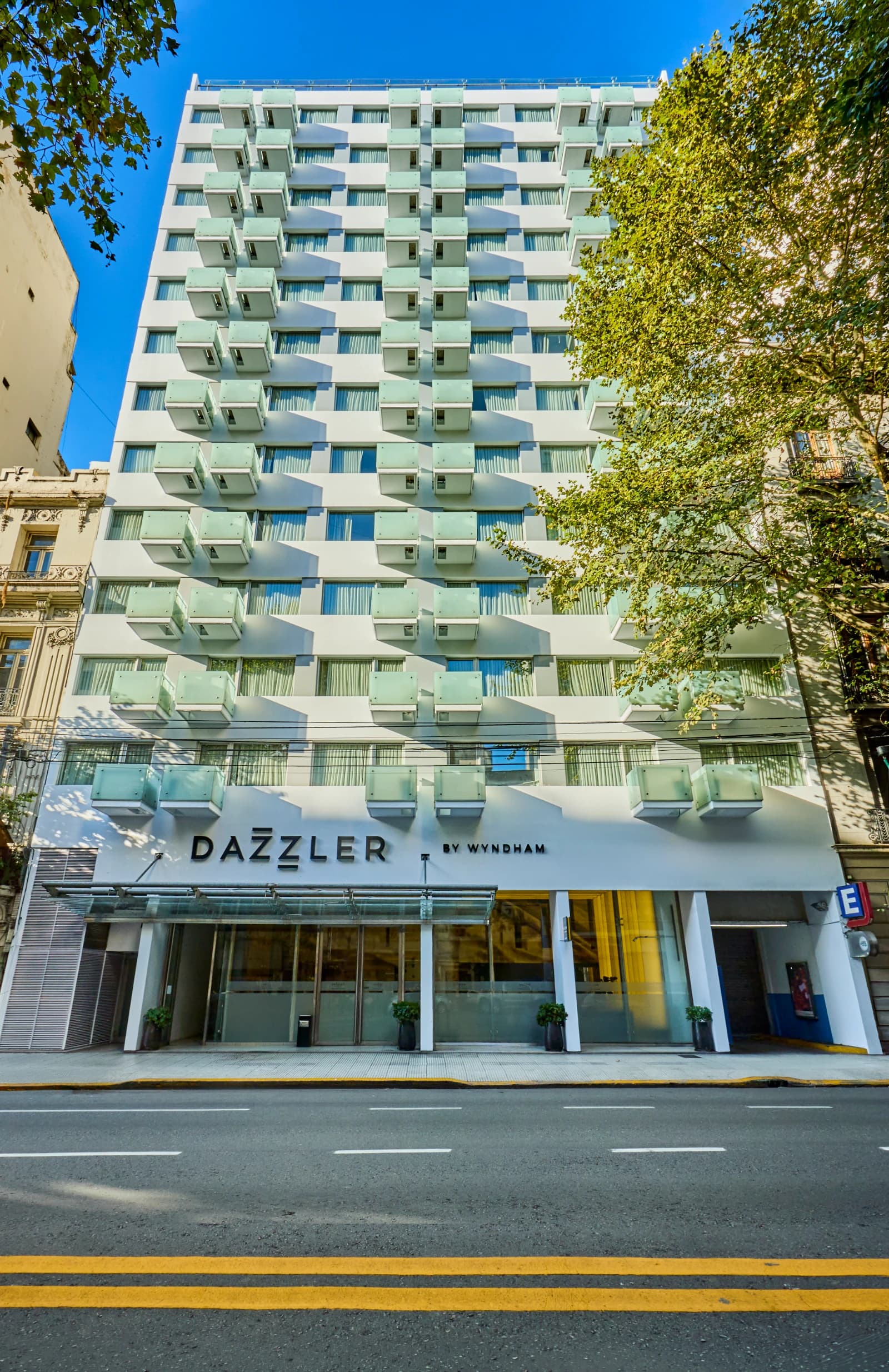 Dazzler Recoleta